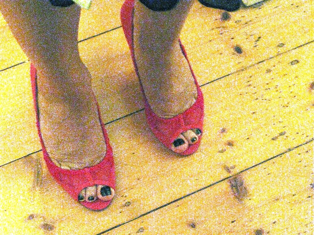 25P Ultimate legs, feet and shoes for your cum to splash over