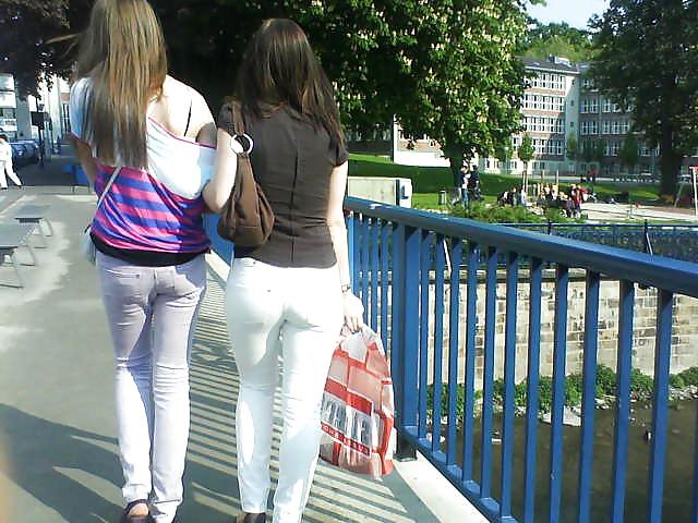 25P Sexy German Ass Girls in Public - Part 1