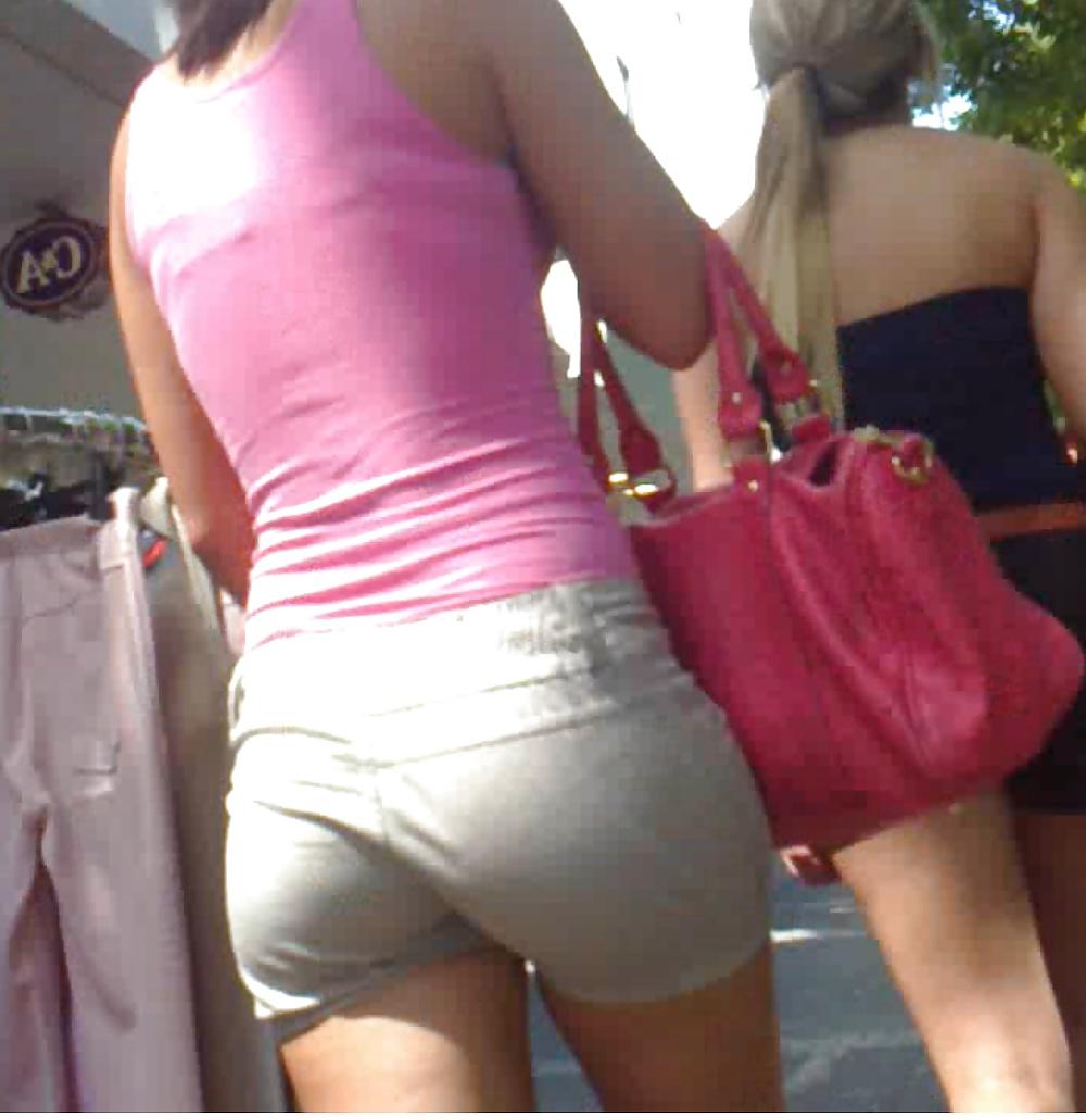 25P Sexy German Ass Girls in Public - Part 1