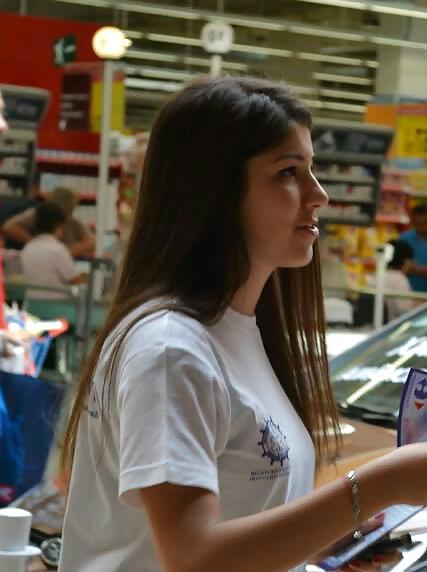 20P Spy supermarket and mall romanian