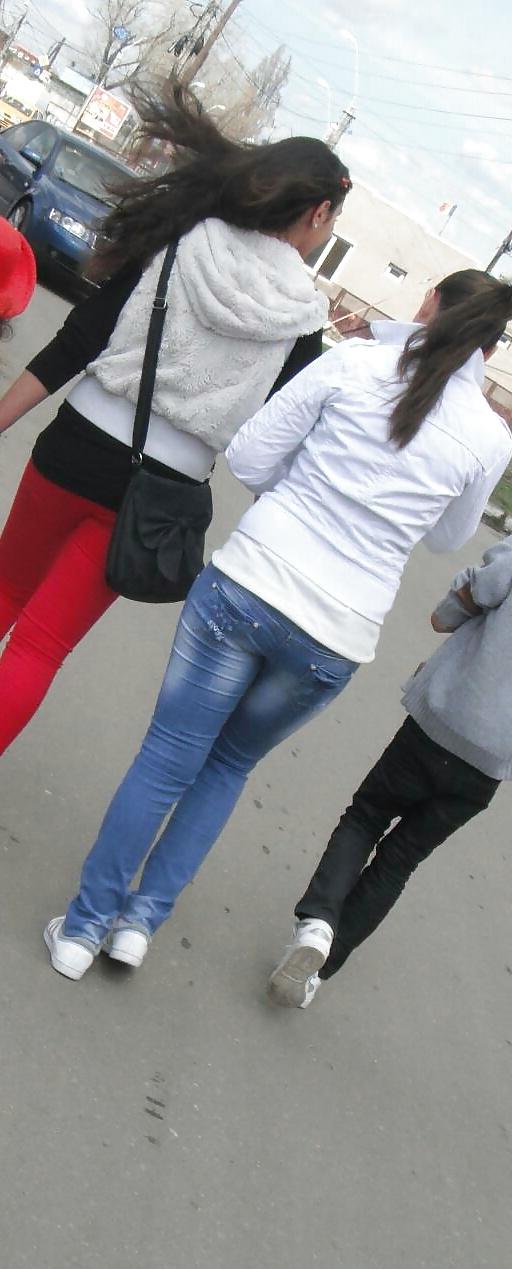 21P Spy old + young ass romanian