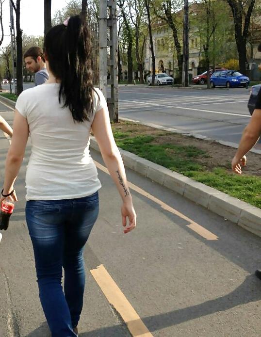 21P Spy old + young ass romanian
