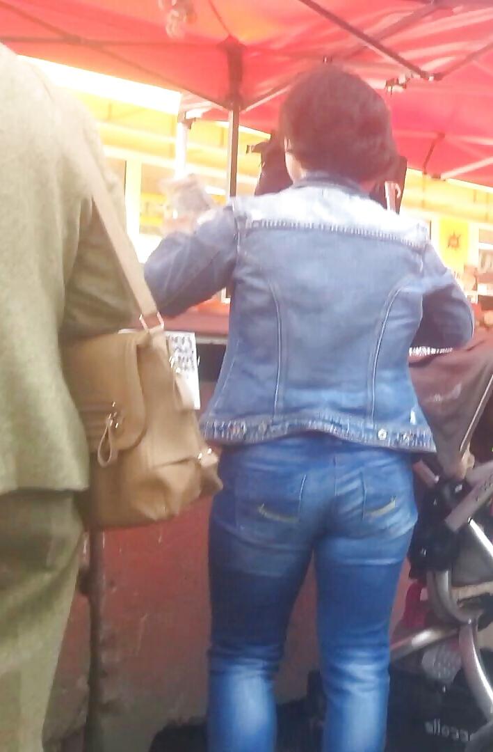 21P Spy old + young ass romanian