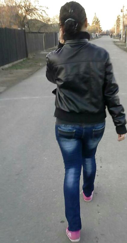 21P Spy old + young ass romanian
