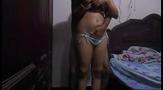 20P Good aunty full naked show