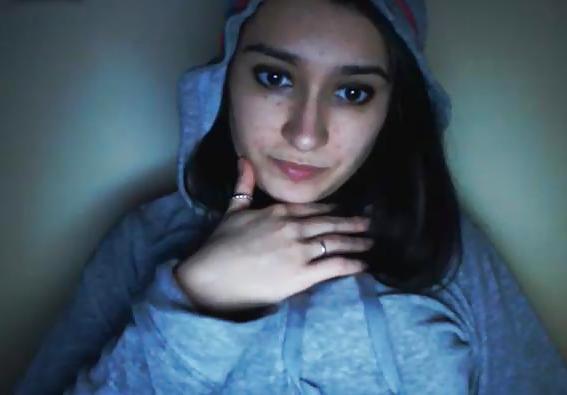 14P Shy girls take off her clothes 