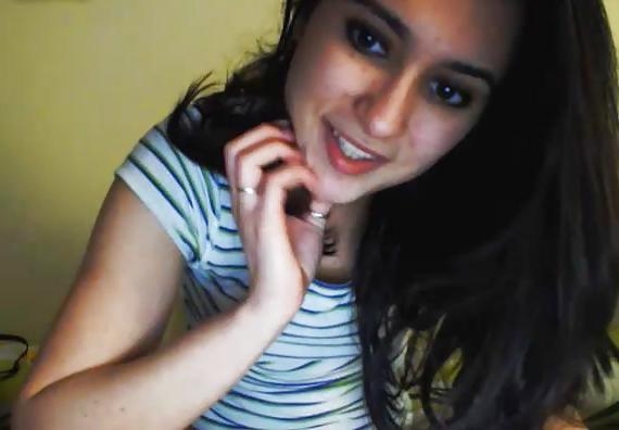 14P Shy girls take off her clothes 