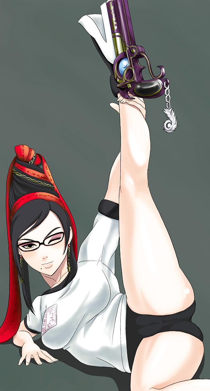 25P Bayonetta game girl