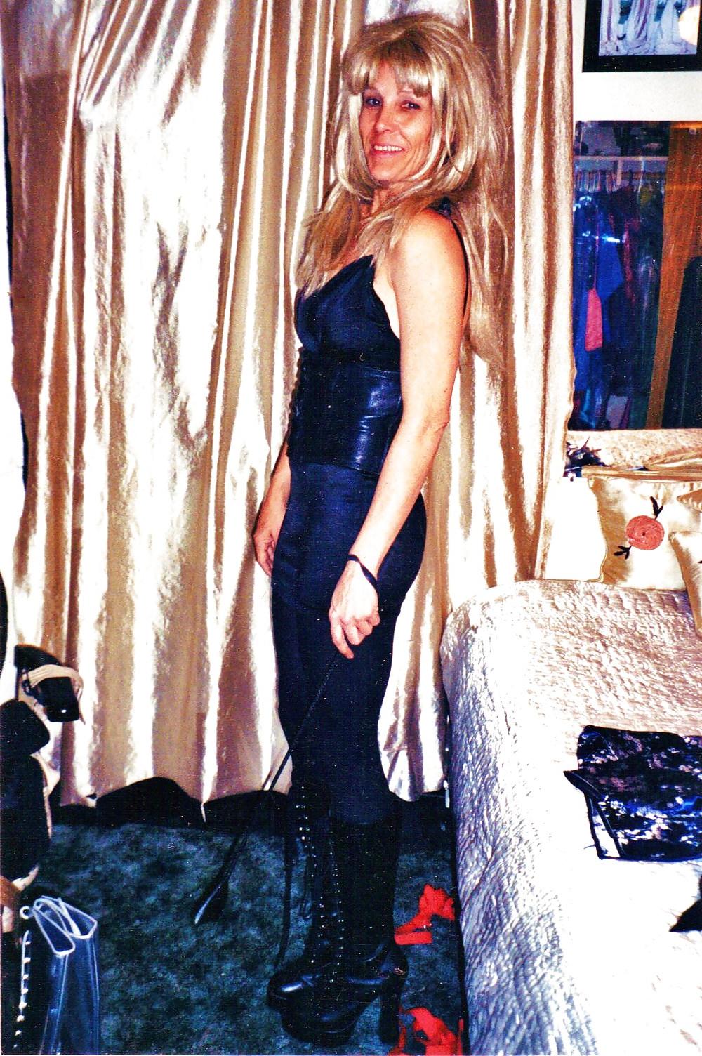 25P Satin Dominatrix