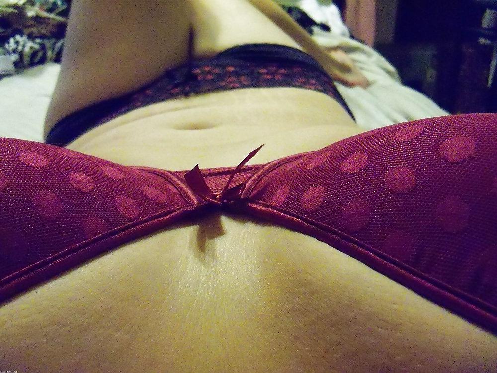 25P Hot Amateur Brunette With A Perfect Set Of Tits