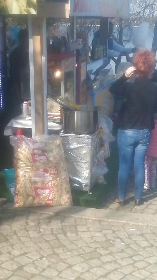 21P Old + young ass romanian