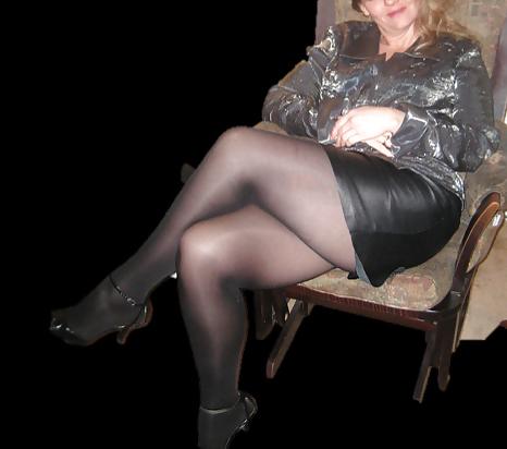 25P Cougar in Leather Skirt