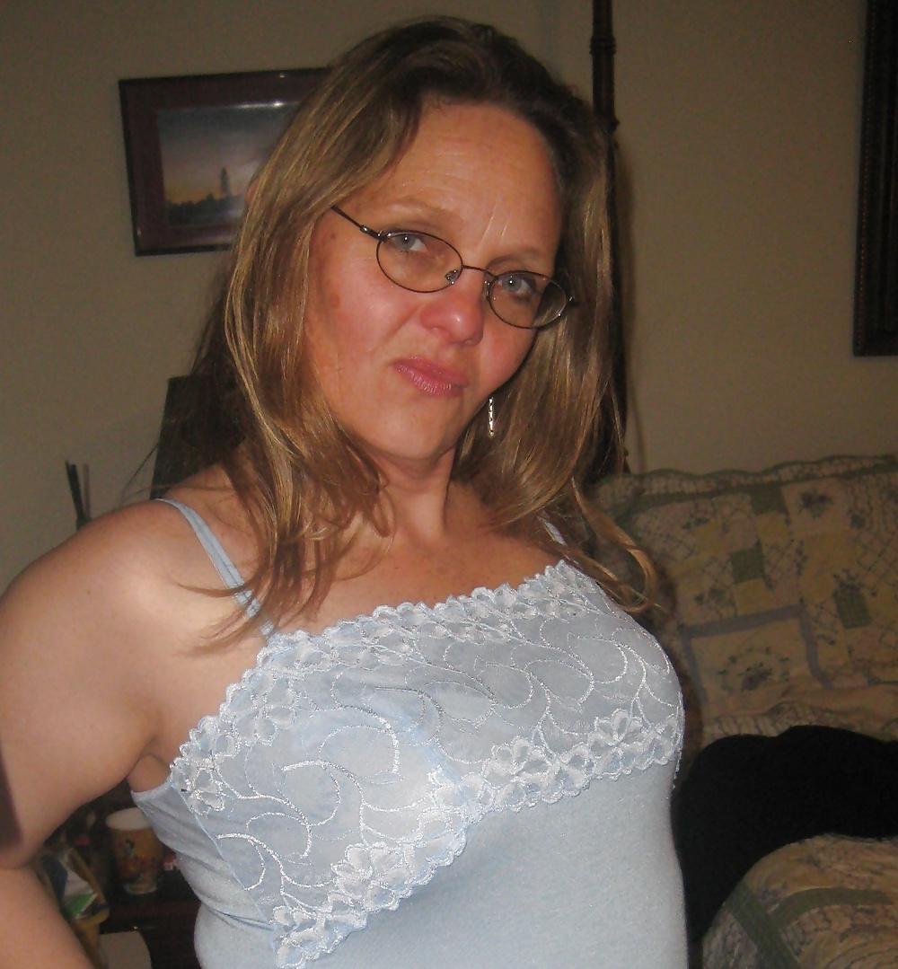 25P Cougar in Leather Skirt