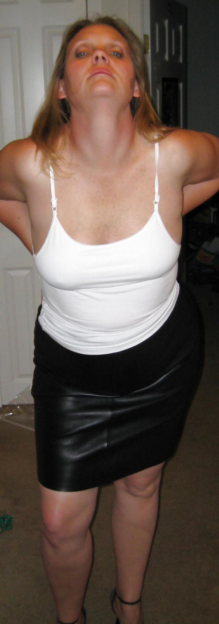 25P Cougar in Leather Skirt