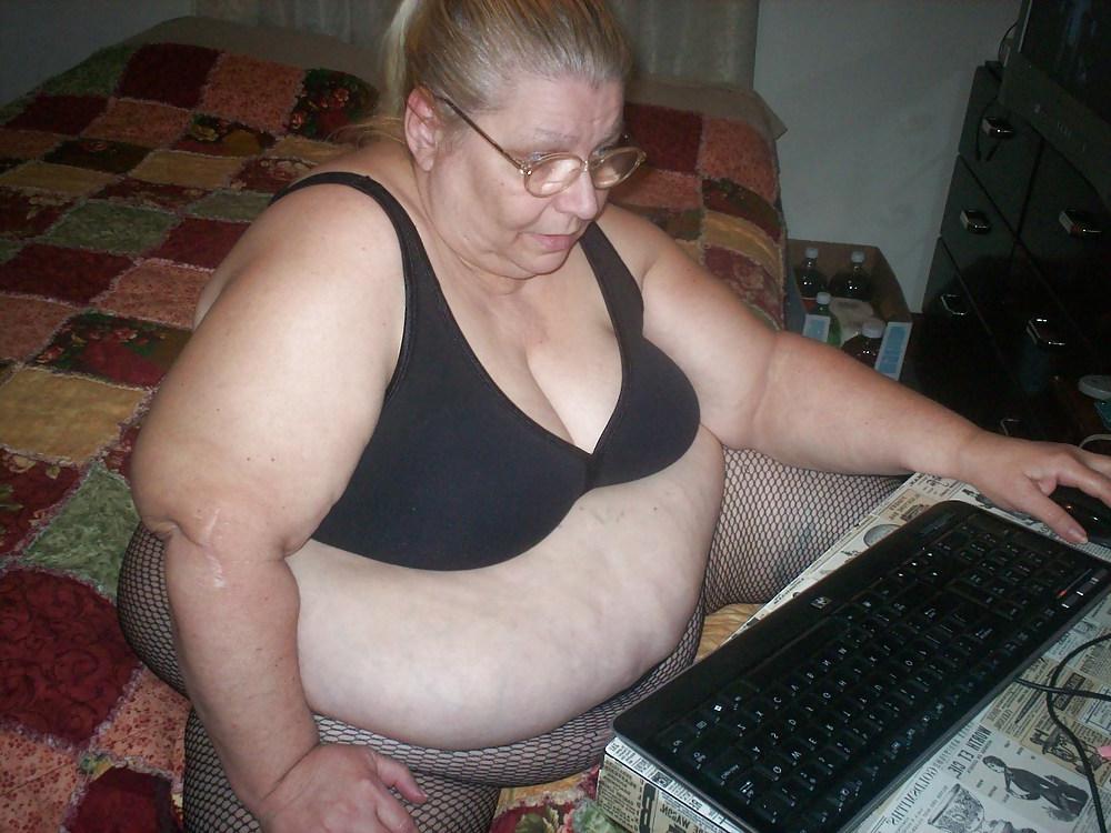10P CAM SHOW
