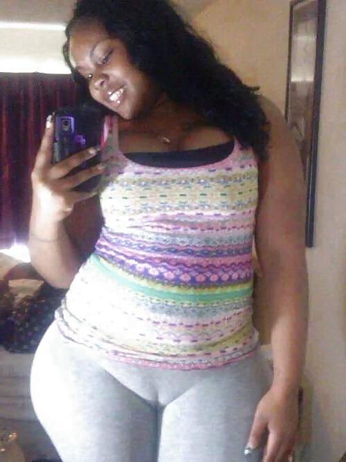 9P Cameltoe & fatt asses
