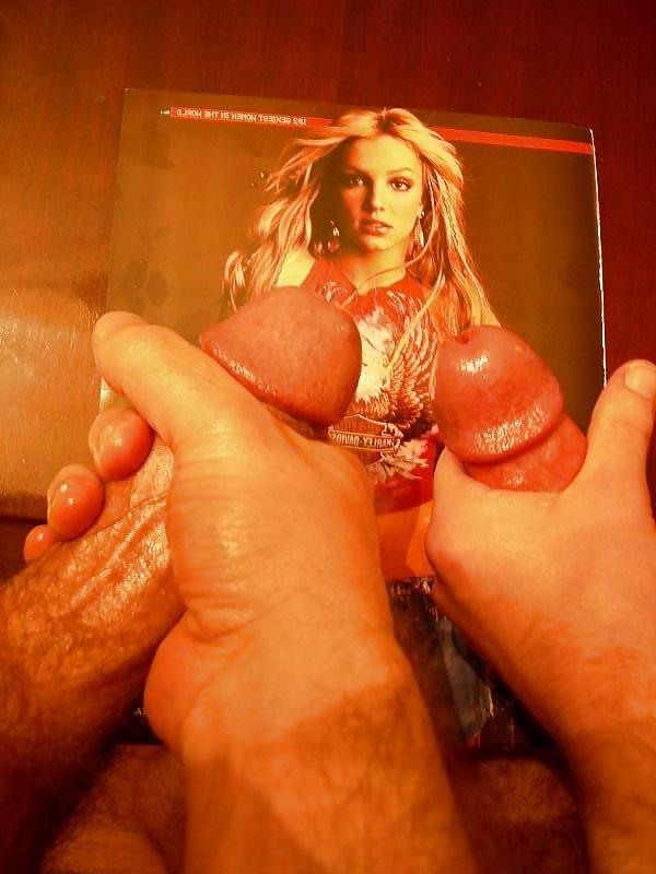 22P Two Guys Stroking Over Hot Celebs