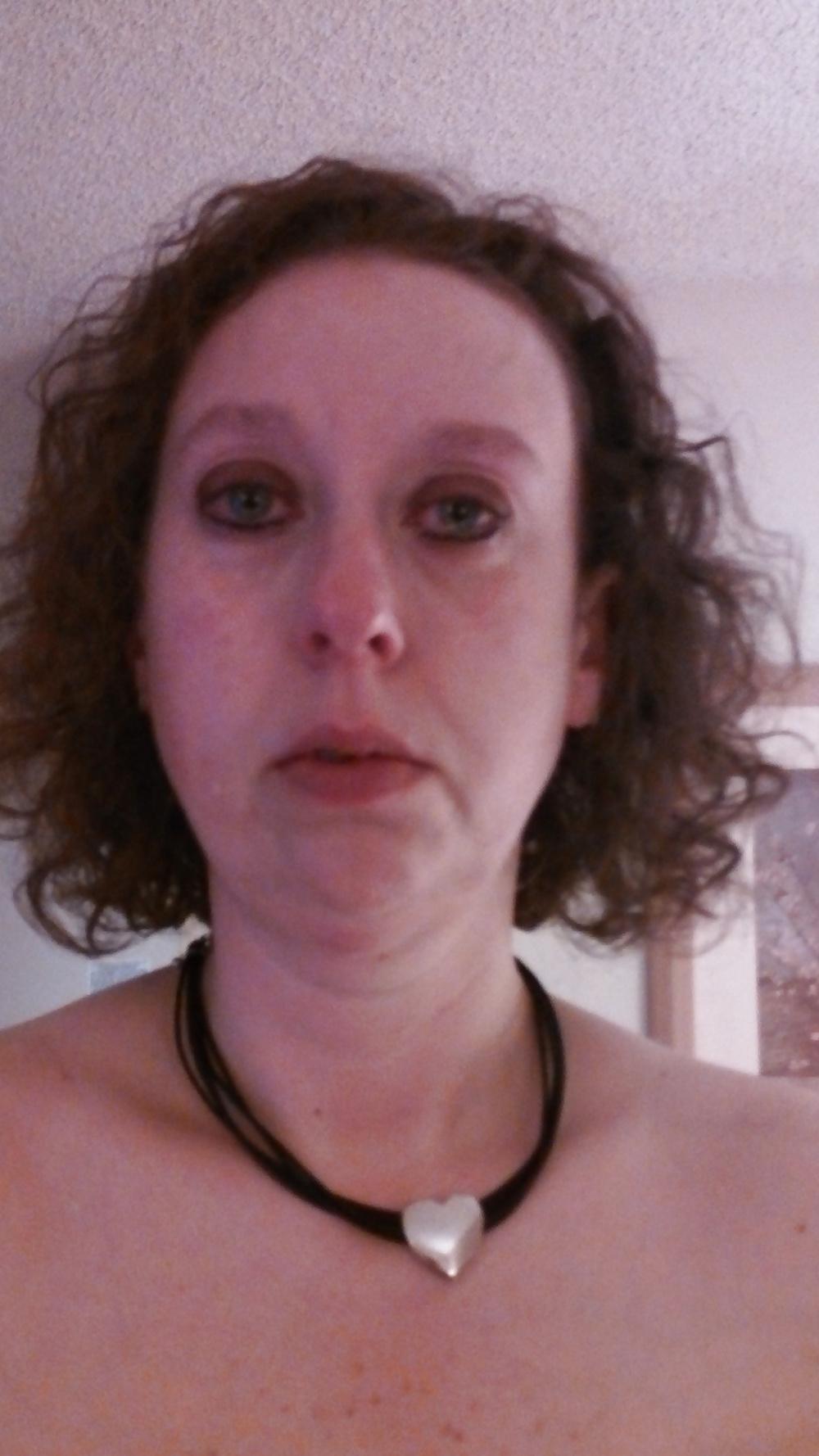 25P Pain slut session in Vegas Hotel.