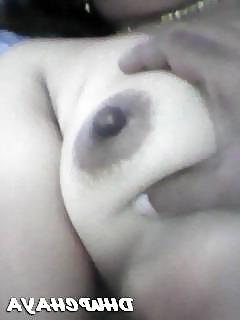 25P Andhra housewife navel boob show 