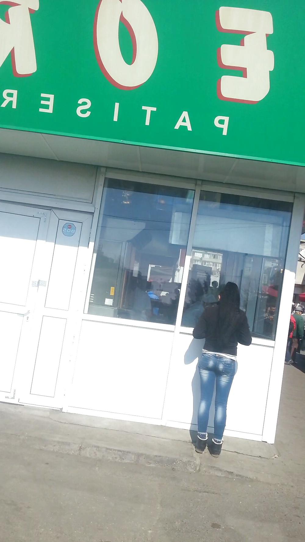 25P Spy ass old + young romanian