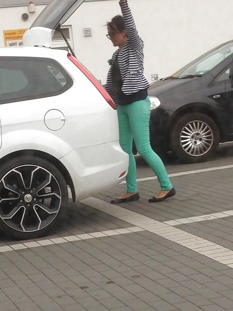 25P Auf dem Parkplatz