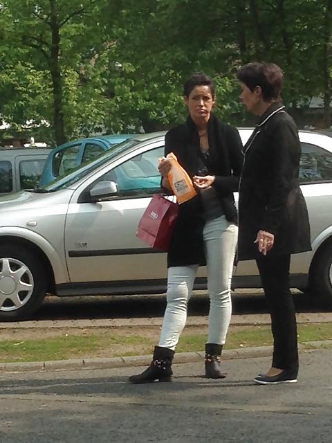 25P Auf dem Parkplatz