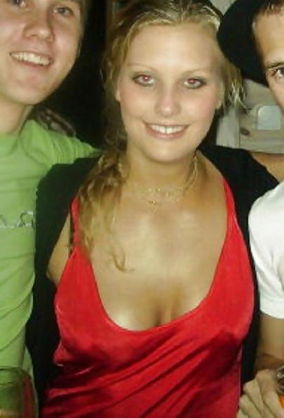 25P Me chubby blonde teen amateur tits pussy ass cam breasts