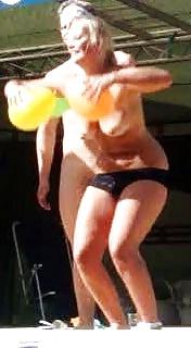 25P Me chubby blonde teen amateur tits pussy ass cam breasts