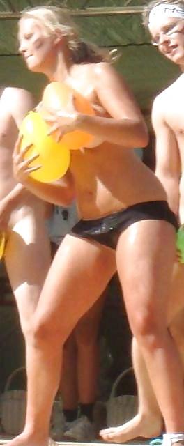 25P Me chubby blonde teen amateur tits pussy ass cam breasts
