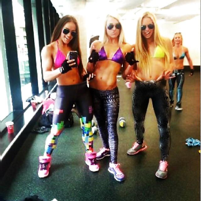 4P Shiny Workout Babes