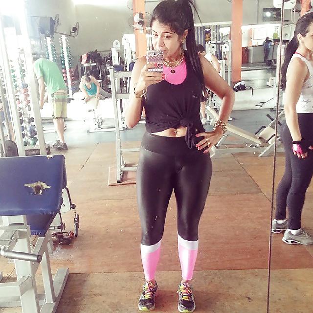 4P Shiny Workout Babes