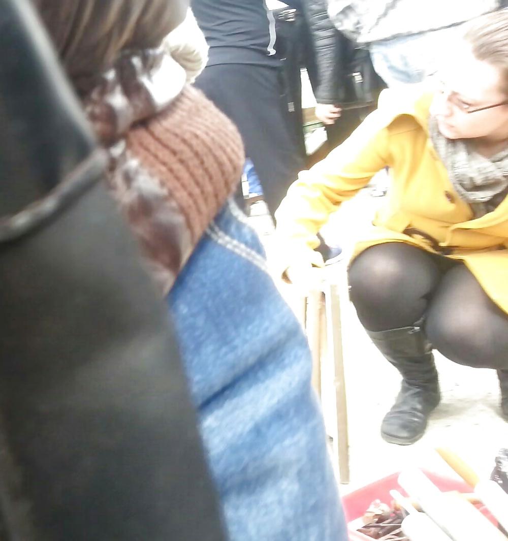 11P Upskirt sexy feet romanian-daca nu avea dres era crima