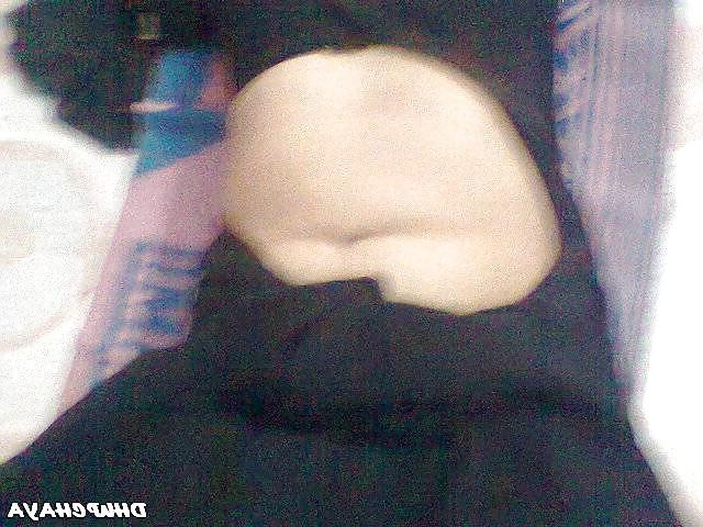 25P Andhra housewife navel boob show 1