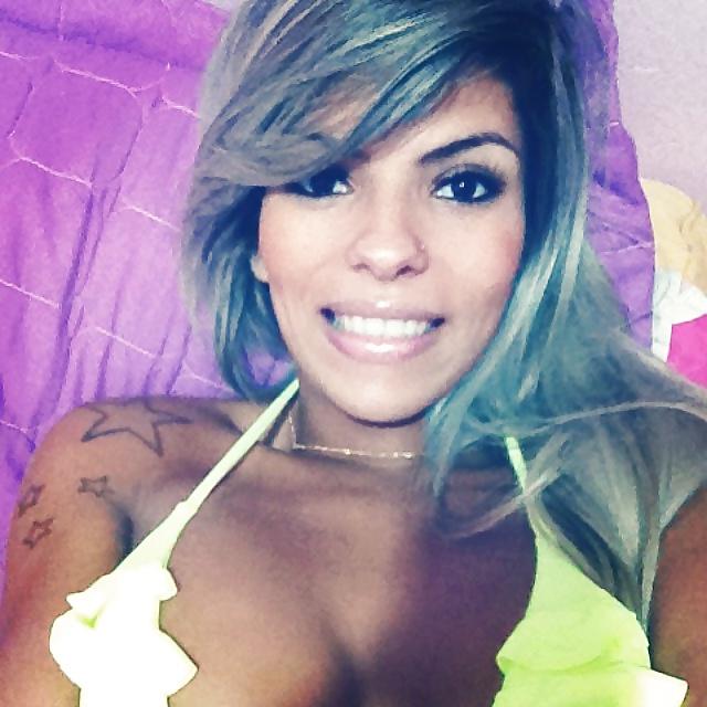 25P Schöne Tranny JUJU BELLY