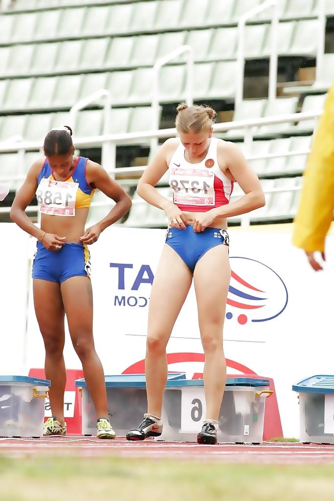 25P Athletic And Camel Toe Erotica 12 By twistedworlds