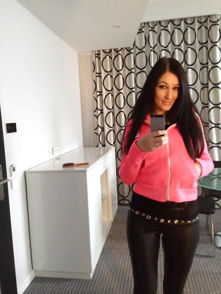 25P Meli Deluxe German Tattoo Whore Cam from Dueren High Heels