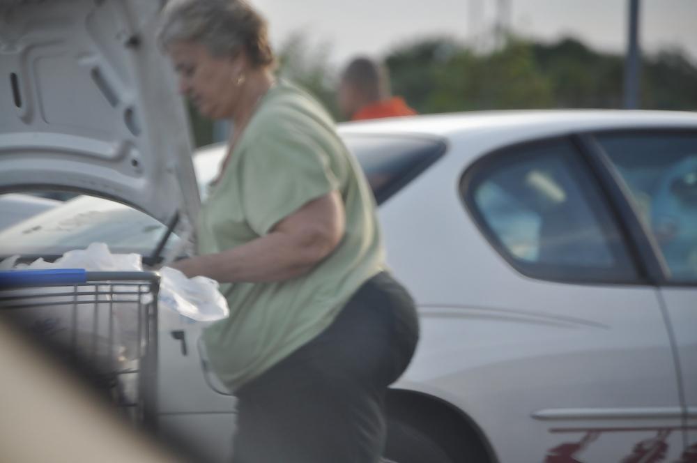 7P Giant Granny Ass