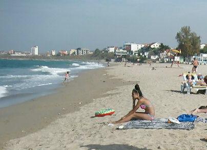 25P Spy beach summer teens romanian