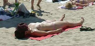 25P Spy beach summer teens romanian