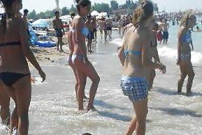 25P Spy beach summer teens romanian