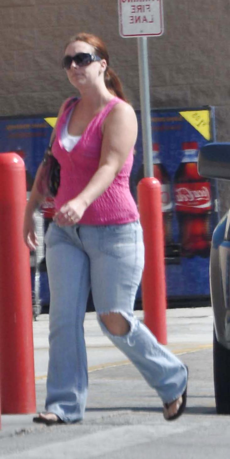 4P MILF with Curvy Hips