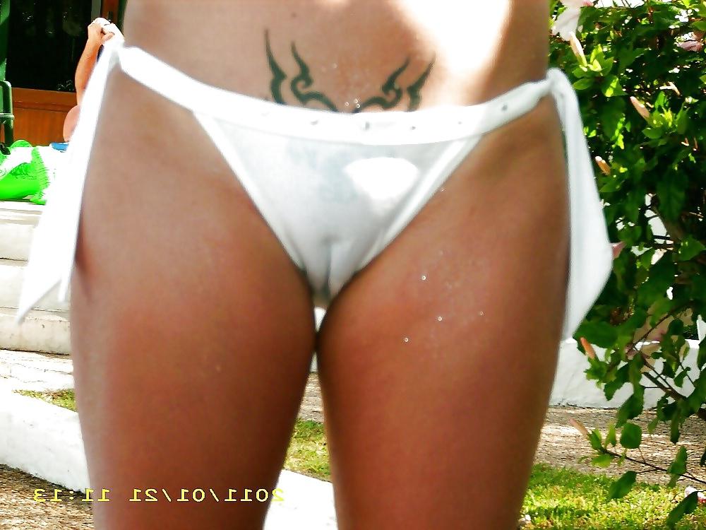 25P Fotze frisst Hose - cameltoe