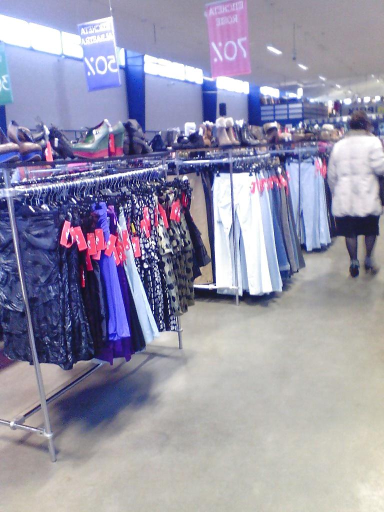 23P Spy mall, shooping and supermarket  romanian