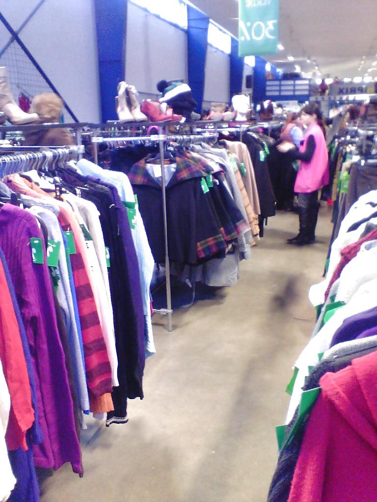 23P Spy mall, shooping and supermarket  romanian