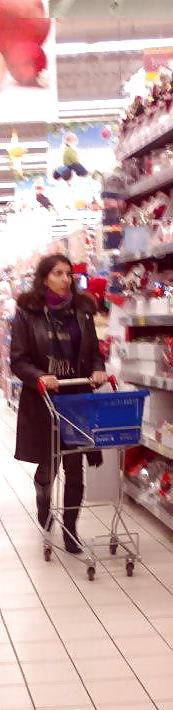 23P Spy mall, shooping and supermarket  romanian