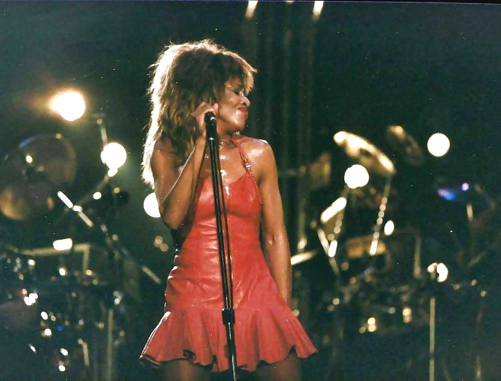 25P Let's Jerk Off Over ... Tina Turner