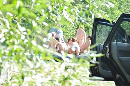 25P Russian nudists have fun in the forest