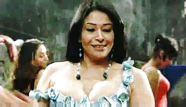 25P Safwa belly dancer 2014