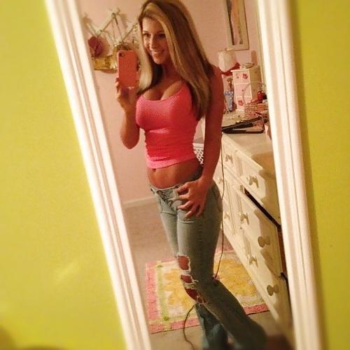 25P Hot Sluts I'd love to cum all over