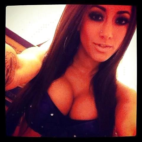 25P Hot Sluts I'd love to cum all over